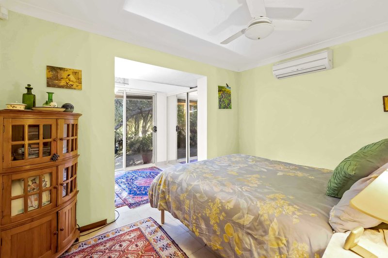 Photo - 11 Lee-Steere Drive, Mariginiup WA 6078 - Image 11