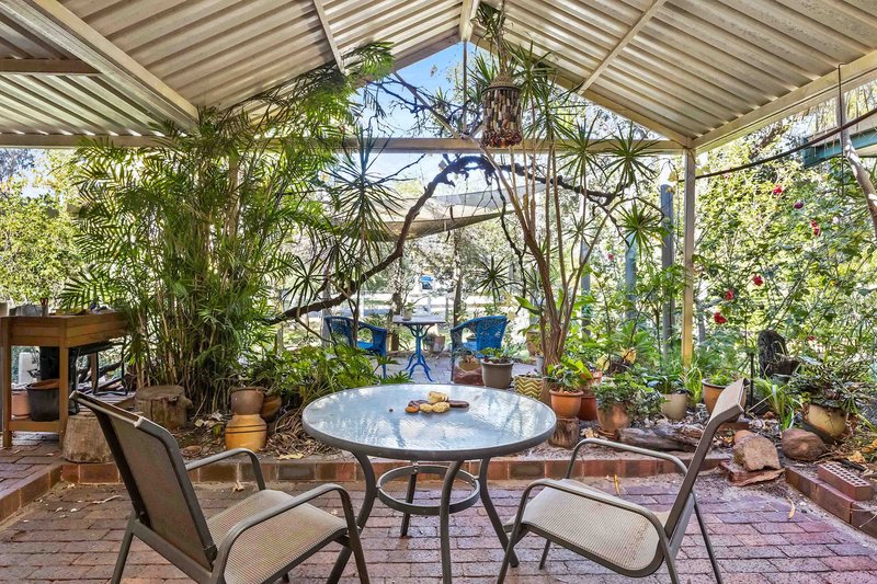 Photo - 11 Lee-Steere Drive, Mariginiup WA 6078 - Image 13