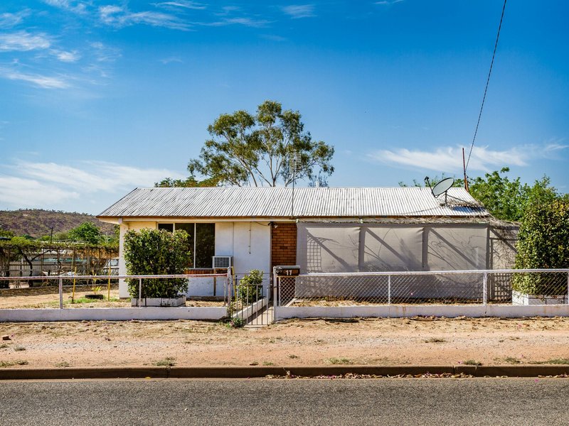 11 Leila Street, Mount Isa QLD 4825