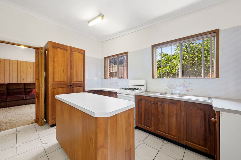 Photo - 11 Lena Street, Granville NSW 2142 - Image 3