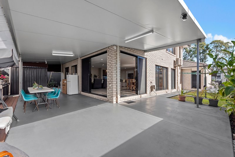 Photo - 11 Leong Street, Bridgeman Downs QLD 4035 - Image 17