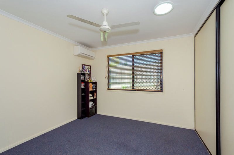 Photo - 11 Leonie Court, New Auckland QLD 4680 - Image 9