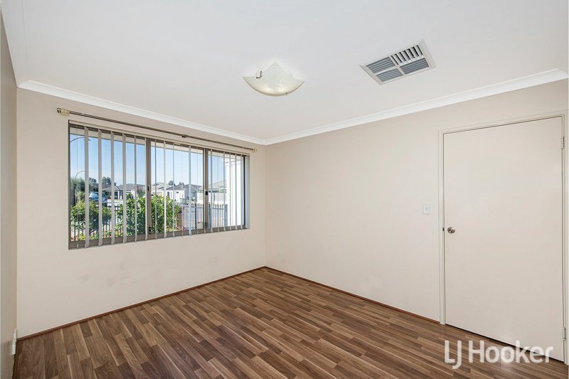 Photo - 11 Liffey Street, Canning Vale WA 6155 - Image 8