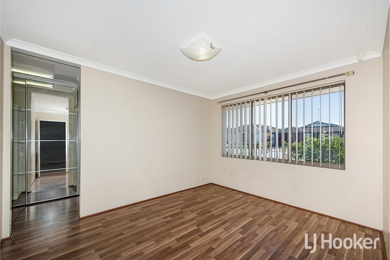 Photo - 11 Liffey Street, Canning Vale WA 6155 - Image 9