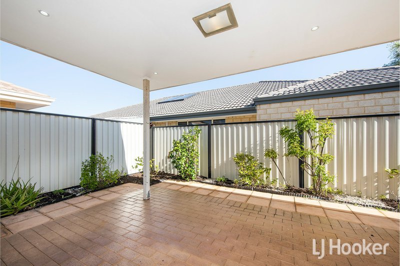 Photo - 11 Liffey Street, Canning Vale WA 6155 - Image 16