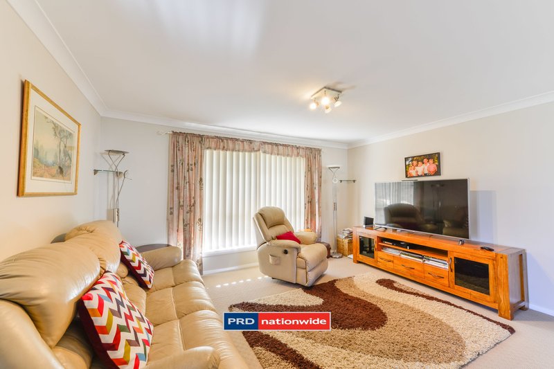 Photo - 11 Lilly Pilly Court, Tamworth NSW 2340 - Image 3