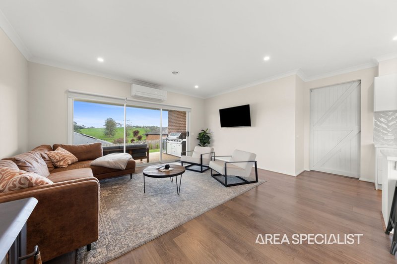 Photo - 11 Lillypilly Street, Warragul VIC 3820 - Image 14