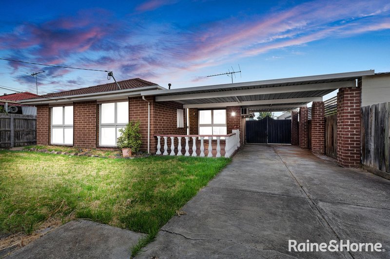 11 Lindsey Road, St Albans VIC 3021