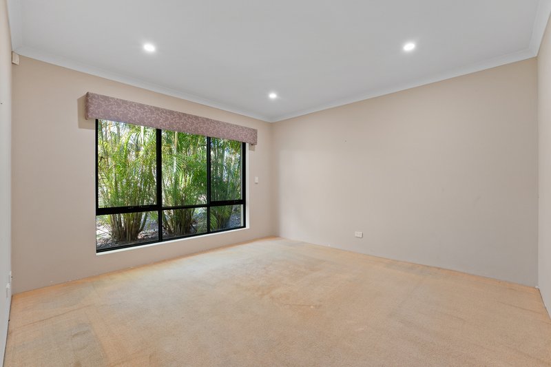 Photo - 11 Linott Close, Baldivis WA 6171 - Image 14
