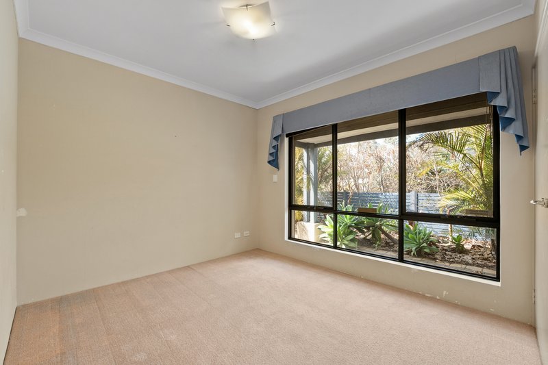 Photo - 11 Linott Close, Baldivis WA 6171 - Image 18