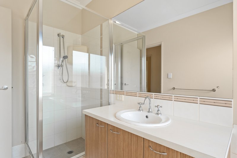 Photo - 11 Linott Close, Baldivis WA 6171 - Image 21