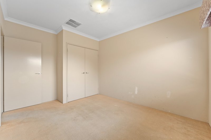 Photo - 11 Linott Close, Baldivis WA 6171 - Image 23