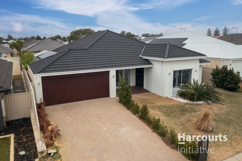 Photo - 11 Liriope Parkway, Sinagra WA 6065 - Image 1