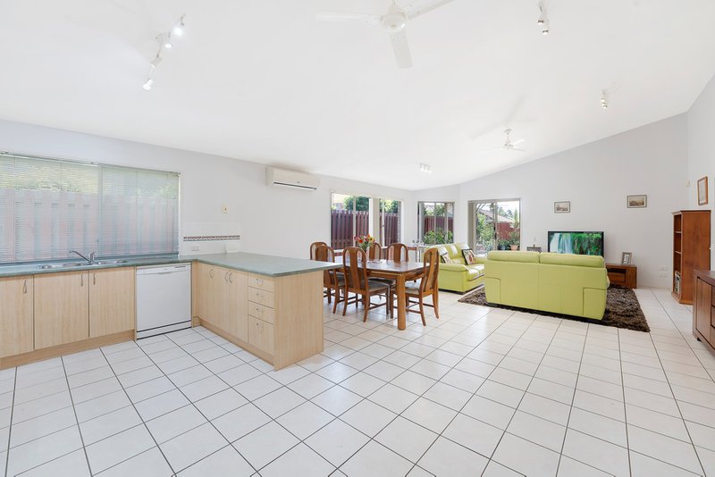 Photo - 11 Litchfield Court, North Lakes QLD 4509 - Image 2