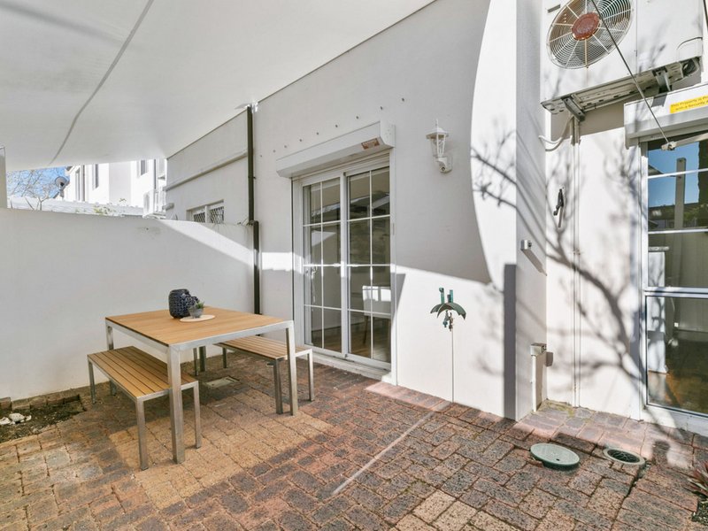 Photo - 11 Little Shenton Lane, Northbridge WA 6003 - Image 11