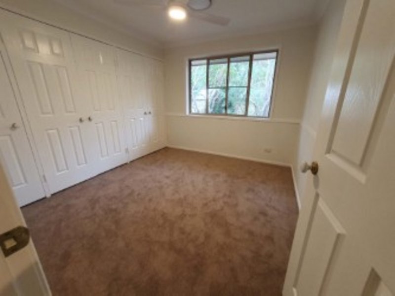 Photo - 11 Littleton Drive, Highfields QLD 4352 - Image 9