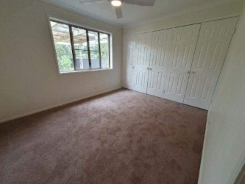 Photo - 11 Littleton Drive, Highfields QLD 4352 - Image 10