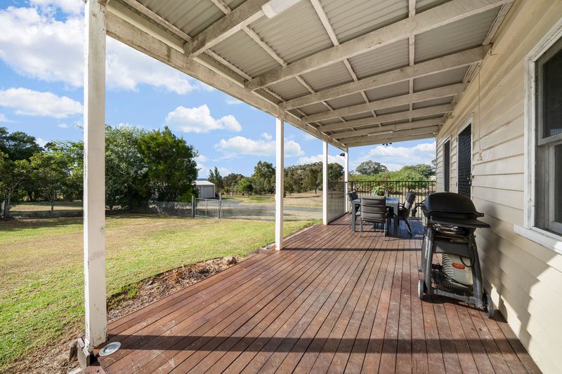 Photo - 11 Lobwein Street, Meringandan West QLD 4352 - Image 18