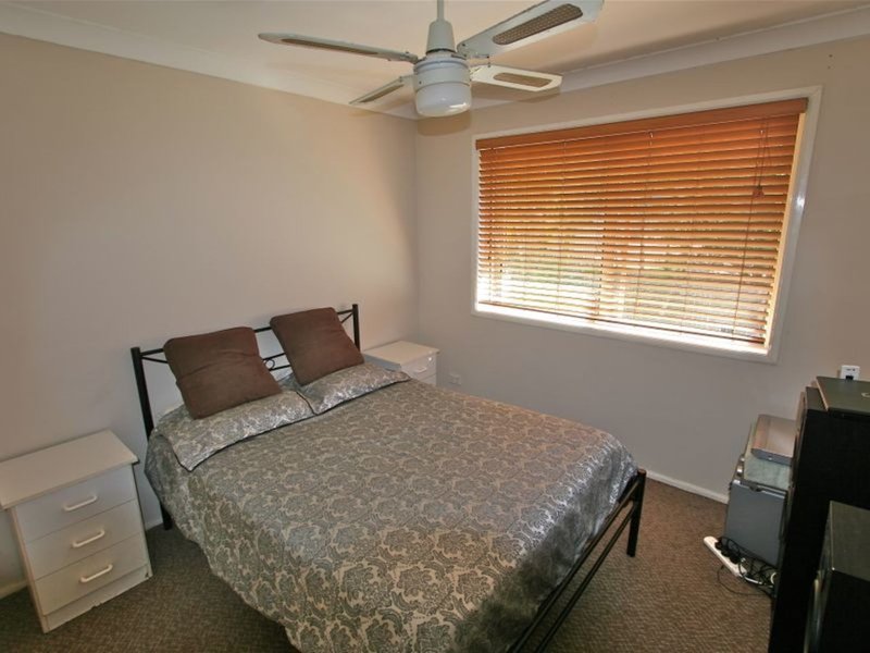 Photo - 11 Lochlomond Drive, Banora Point NSW 2486 - Image 6