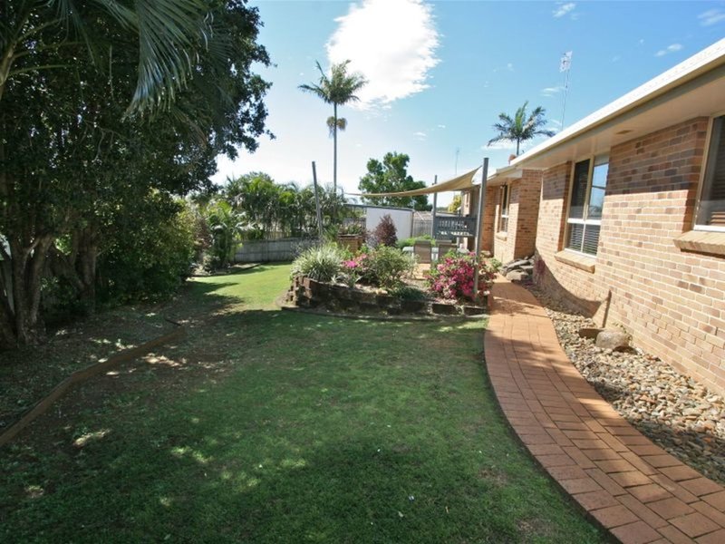 Photo - 11 Lochlomond Drive, Banora Point NSW 2486 - Image 12