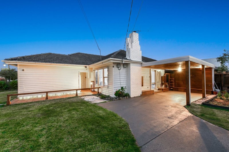 Photo - 11 Lockington Crescent, Dandenong VIC 3175 - Image 15