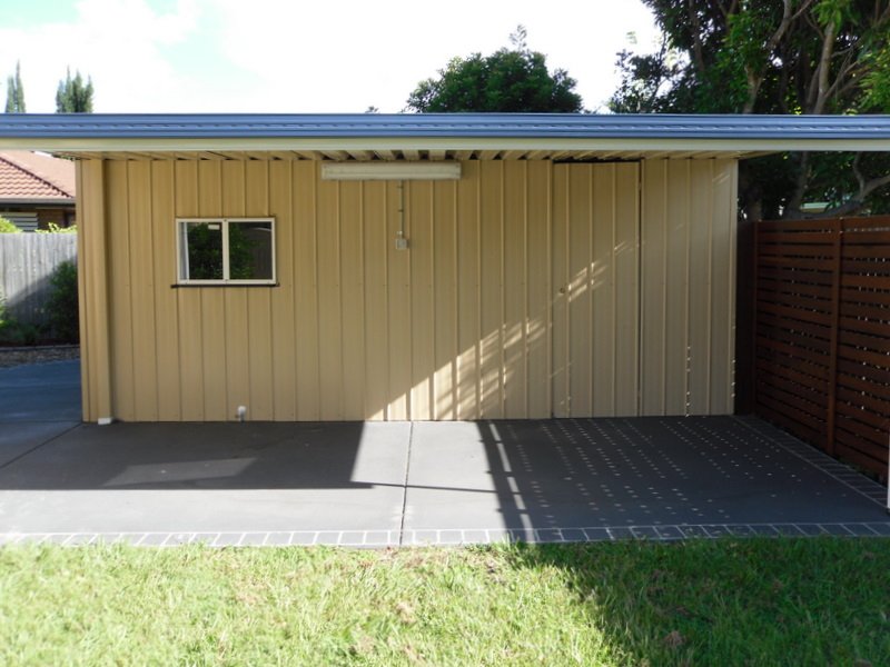 Photo - 11 Lockyer Parade, Deception Bay QLD 4508 - Image 9