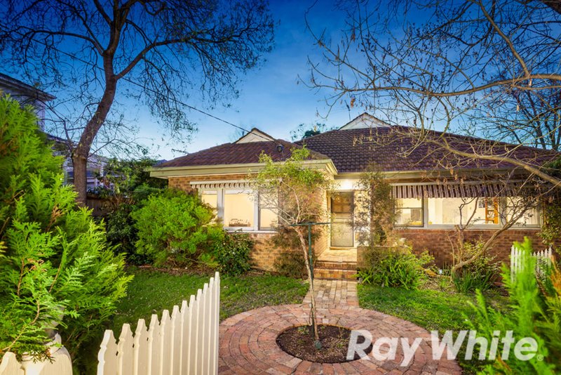 11 Loddon Street, Box Hill North VIC 3129