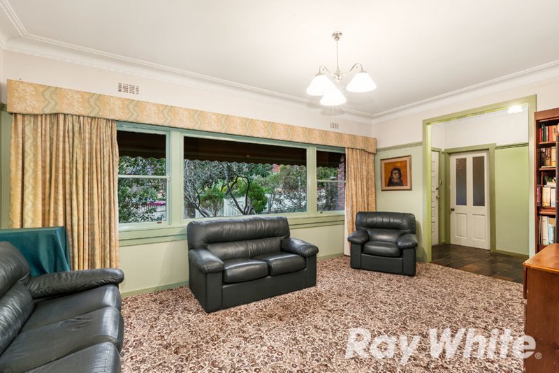 Photo - 11 Loddon Street, Box Hill North VIC 3129 - Image 8