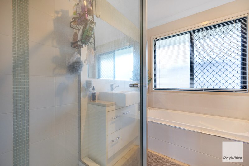 Photo - 11 Lois Place, Redland Bay QLD 4165 - Image 14