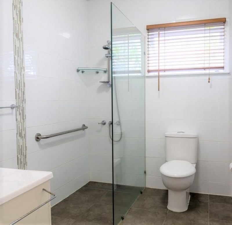 Photo - 11 Lomatta Street, The Gap QLD 4061 - Image 9