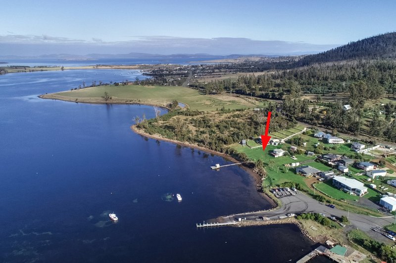 11 Longs Road, Boomer Bay TAS 7177