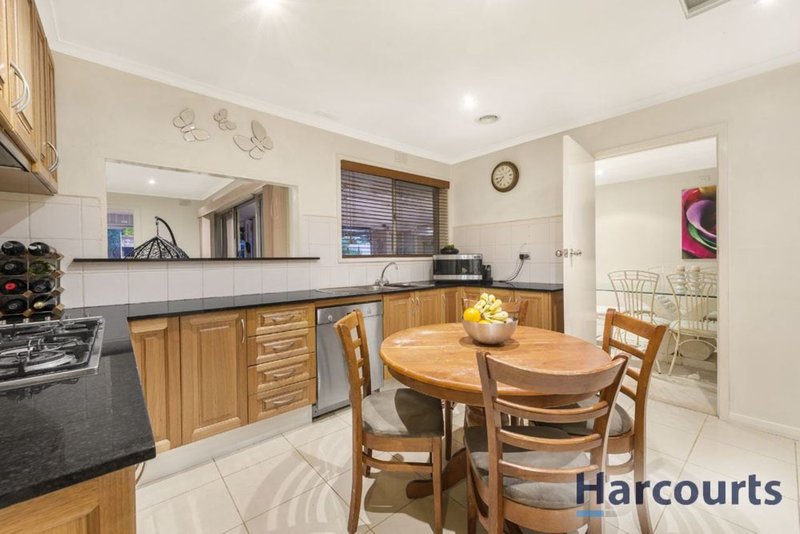 Photo - 11 Lotus Crescent, Mulgrave VIC 3170 - Image 2