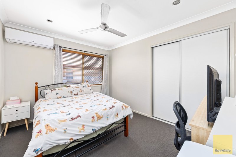 Photo - 11 Louisa Court, Emerald QLD 4720 - Image 16