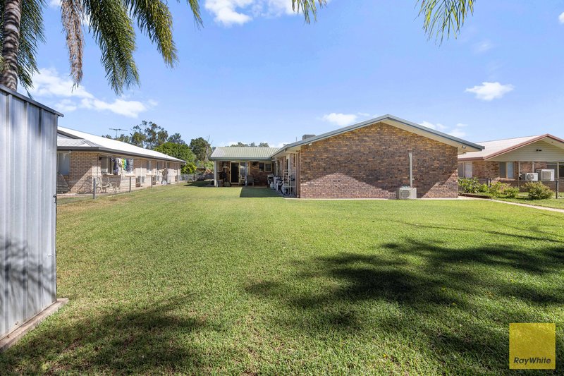Photo - 11 Louisa Court, Emerald QLD 4720 - Image 21