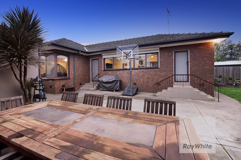 Photo - 11 Lovely Street, Fawkner VIC 3060 - Image 14