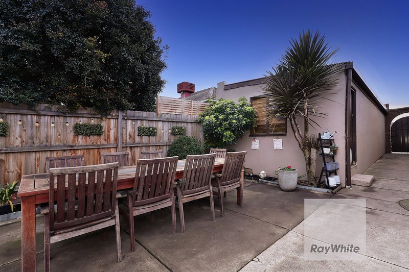 Photo - 11 Lovely Street, Fawkner VIC 3060 - Image 15