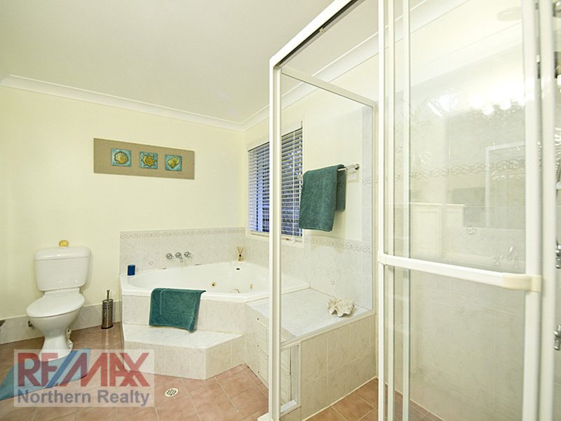 Photo - 11 Lowan Street, Warner QLD 4500 - Image 16