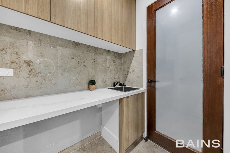 Photo - 11 Lowe Drive, Doreen VIC 3754 - Image 17