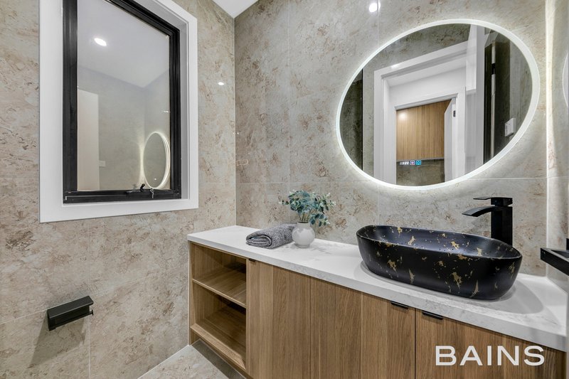 Photo - 11 Lowe Drive, Doreen VIC 3754 - Image 18
