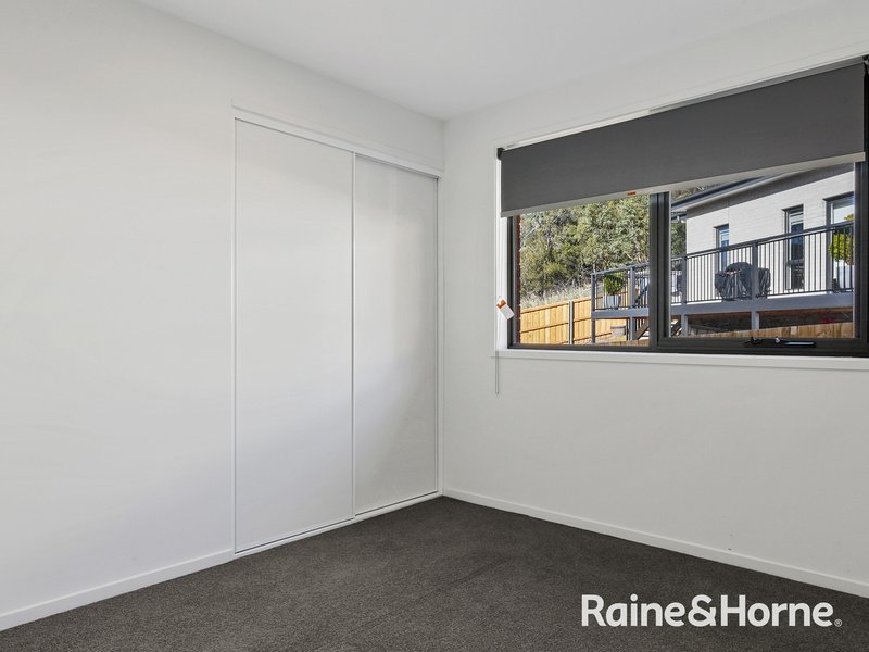 Photo - 11 Lowlynn Court, Geilston Bay TAS 7015 - Image 8