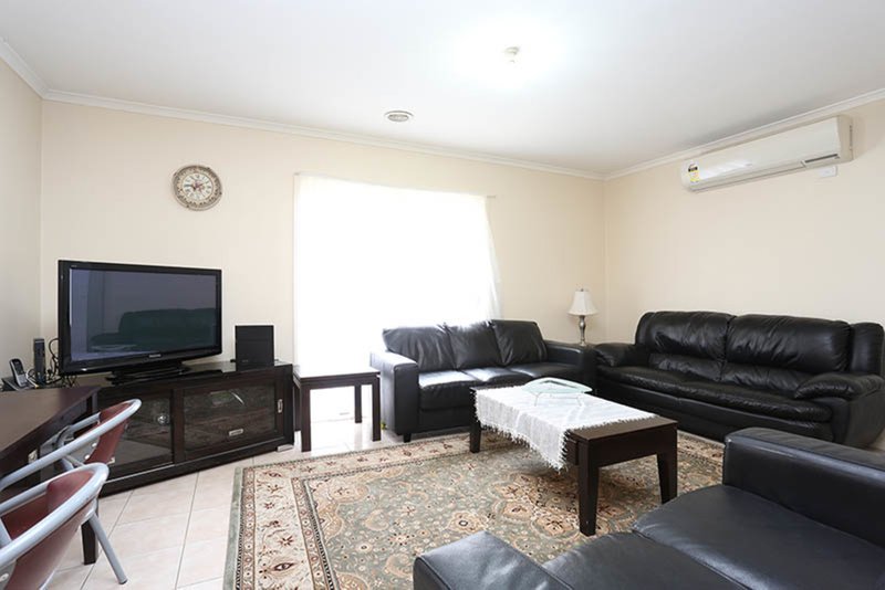 Photo - 1/1 Lugano Street, Lalor VIC 3075 - Image 3