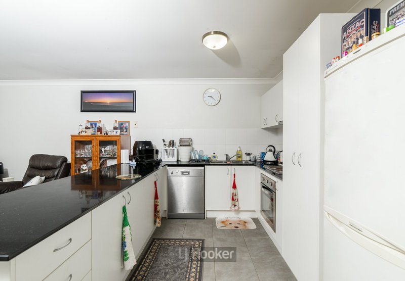 Photo - 1/1 Luke Place, Redbank QLD 4301 - Image 3