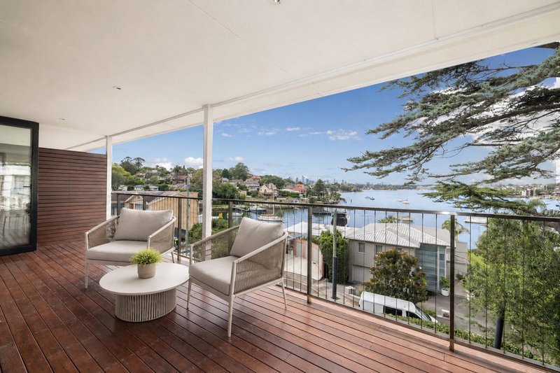 Photo - 11 Lyndhurst Crescent, Hunters Hill NSW 2110 - Image 2