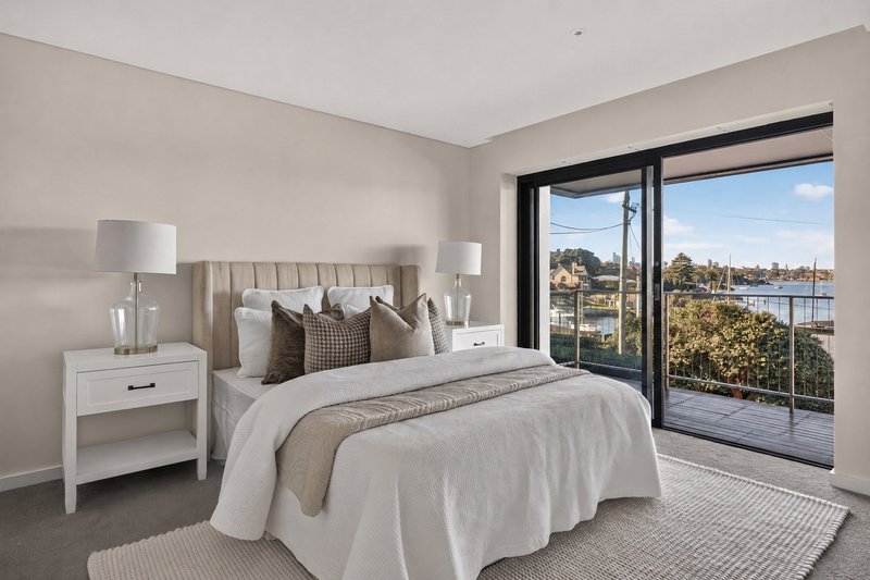 Photo - 11 Lyndhurst Crescent, Hunters Hill NSW 2110 - Image 15