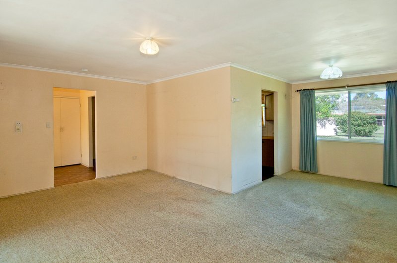 Photo - 11 Lyons Street, Bethania QLD 4205 - Image 5