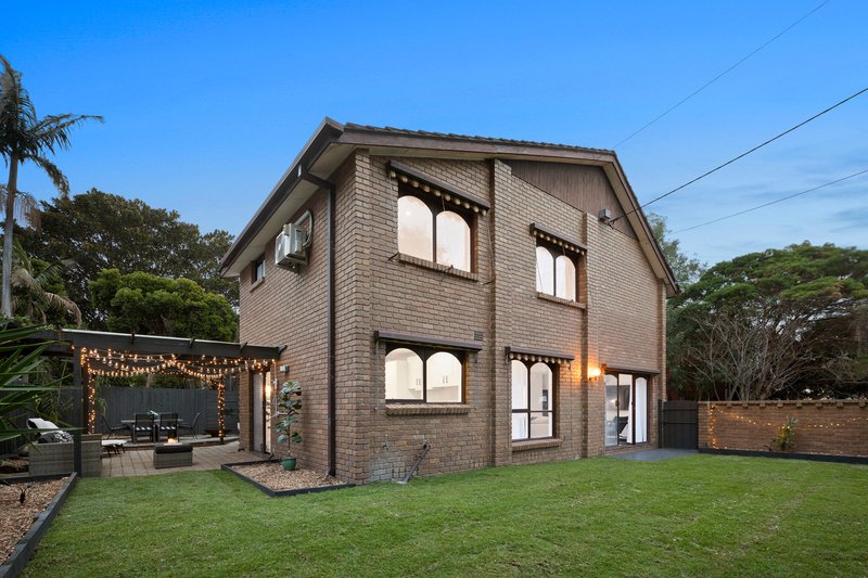 Photo - 1/1 Mackenzie Street, Cheltenham VIC 3192 - Image 2