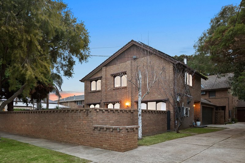 Photo - 1/1 Mackenzie Street, Cheltenham VIC 3192 - Image 17