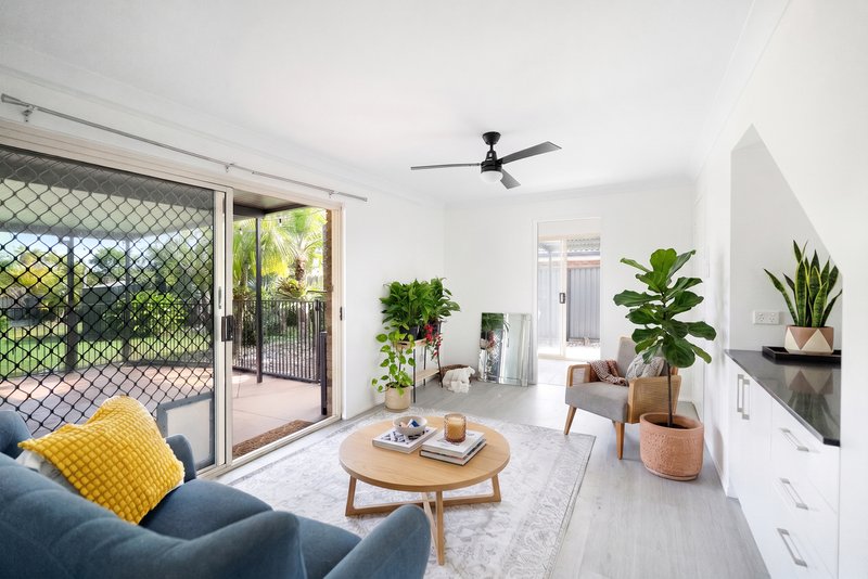 Photo - 11 Mackerel Street, Sandstone Point QLD 4511 - Image 10