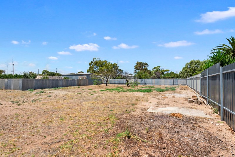 Photo - 11 Main Street, Balgowan SA 5573 - Image 16