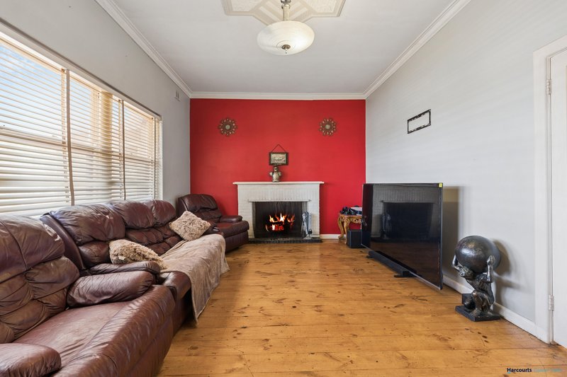 Photo - 11 Malcolm Street, Hamley Bridge SA 5401 - Image 5